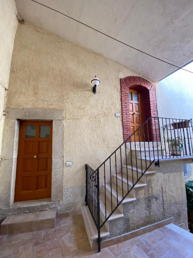 Antico Borgo Bed & Breakfast Fornelli Eksteriør bilde